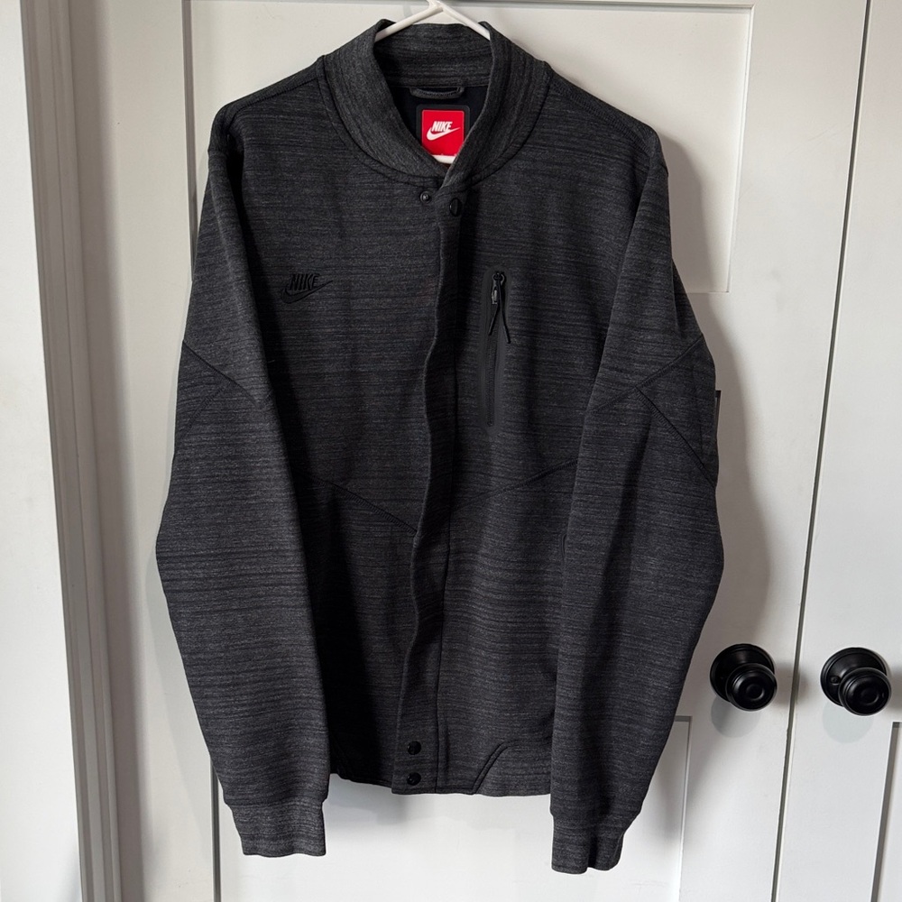 Nike Sportswear Full-Zip Jacket Large